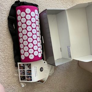 Bed of Nails Acupressure Pillow for Neck/Body Pain